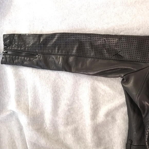 Michael Kors 100% Genuine Leather Jacket - Picture 6 of 7